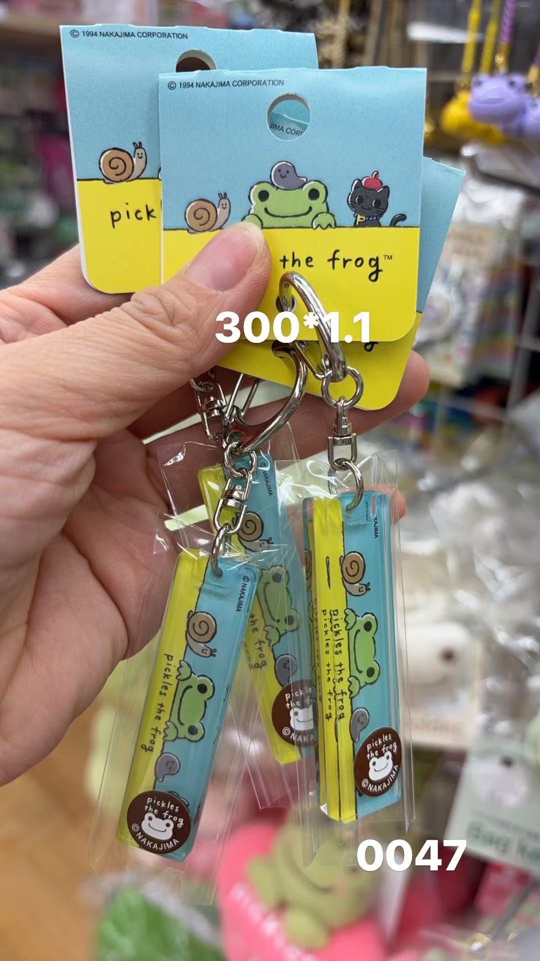 0203 折扣店 小青蛙蜗牛图案长条亚克力挂件