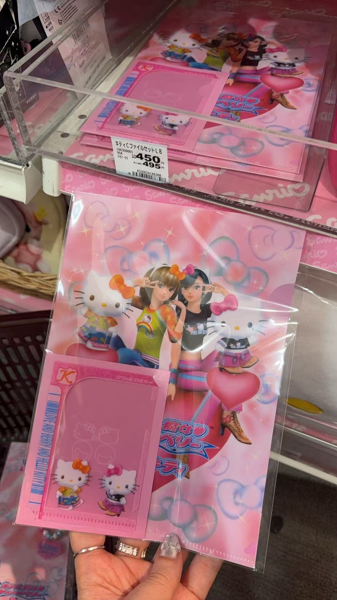 0220 三丽鸥 kt和小女孩卡片套装