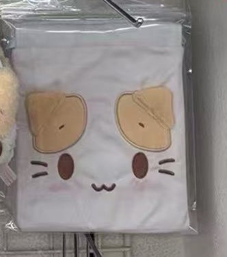 0221 折扣店 三丽欧棉花糖猫束口袋 