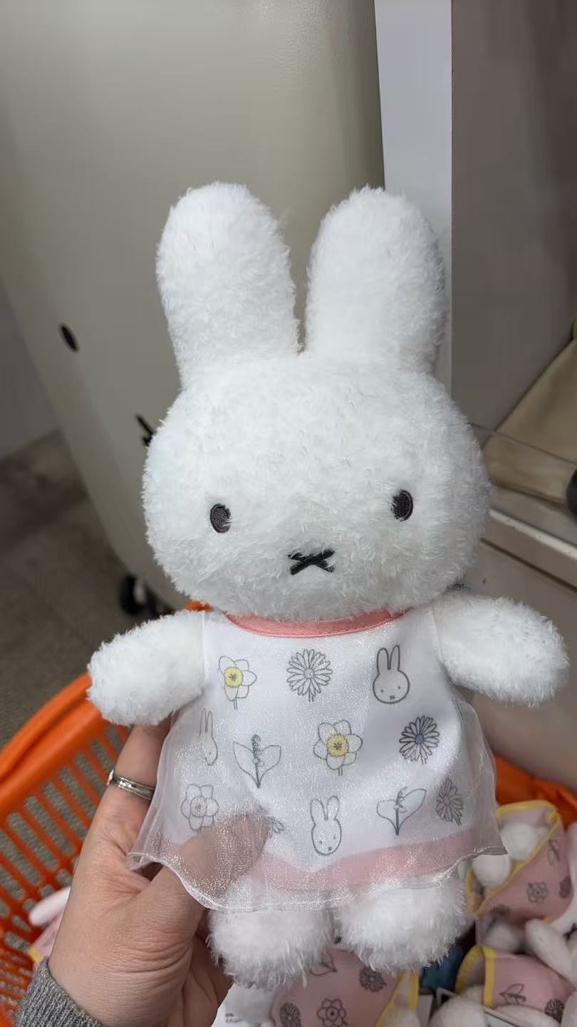 JP 0314 白色花朵米菲玩偶48汇起接