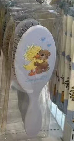 0302 梨花熊主题的气垫按摩梳