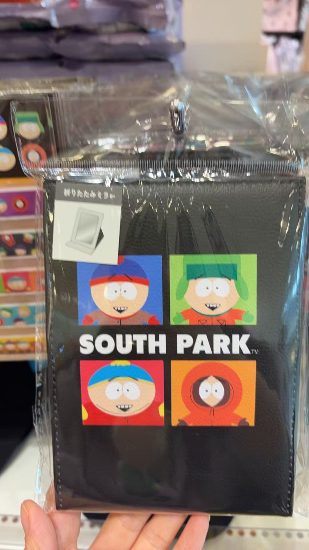 0303 黑色四卡通头像镜子