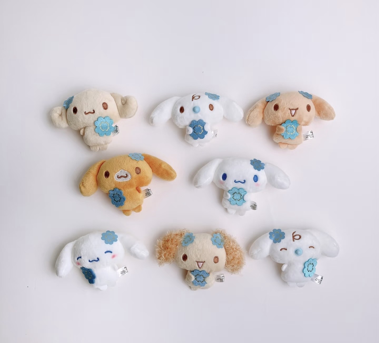 0227 三丽欧玉桂狗胸针盲盒 48汇