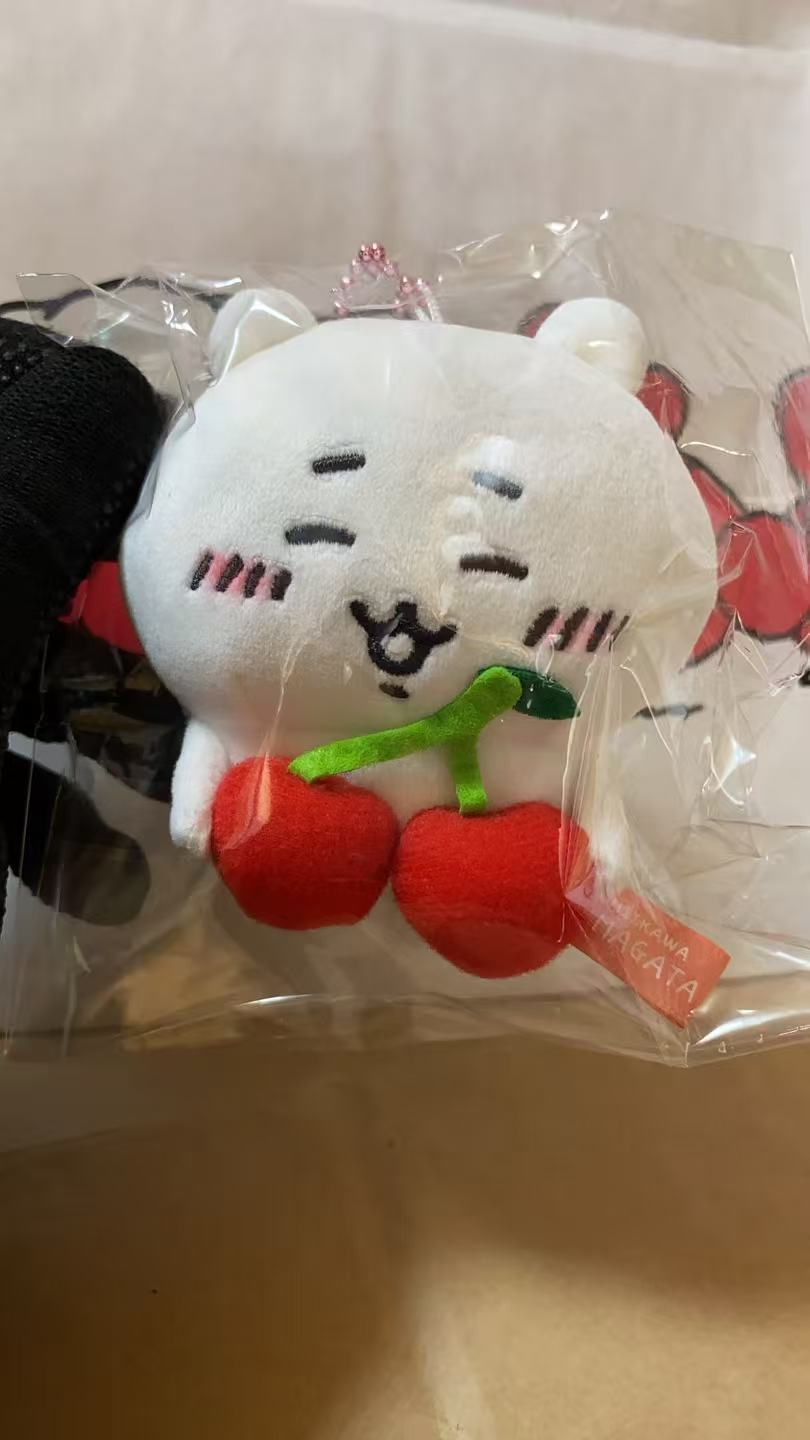 43汇吉伊樱桃 毛绒挂件