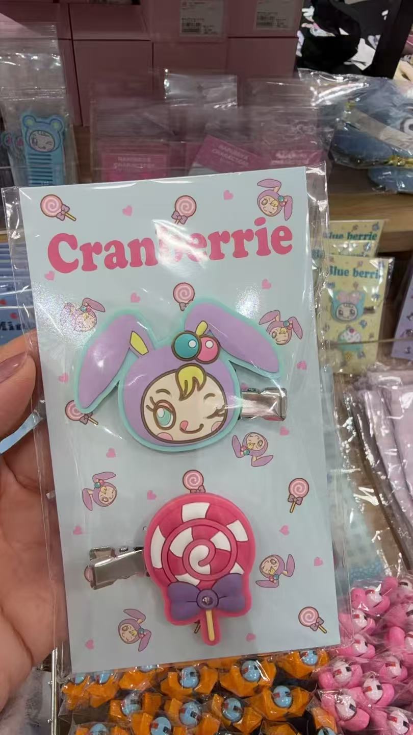 0313  Cranberrie（蔓越莓款）小兔子和棒棒糖Labubu 发夹两个装