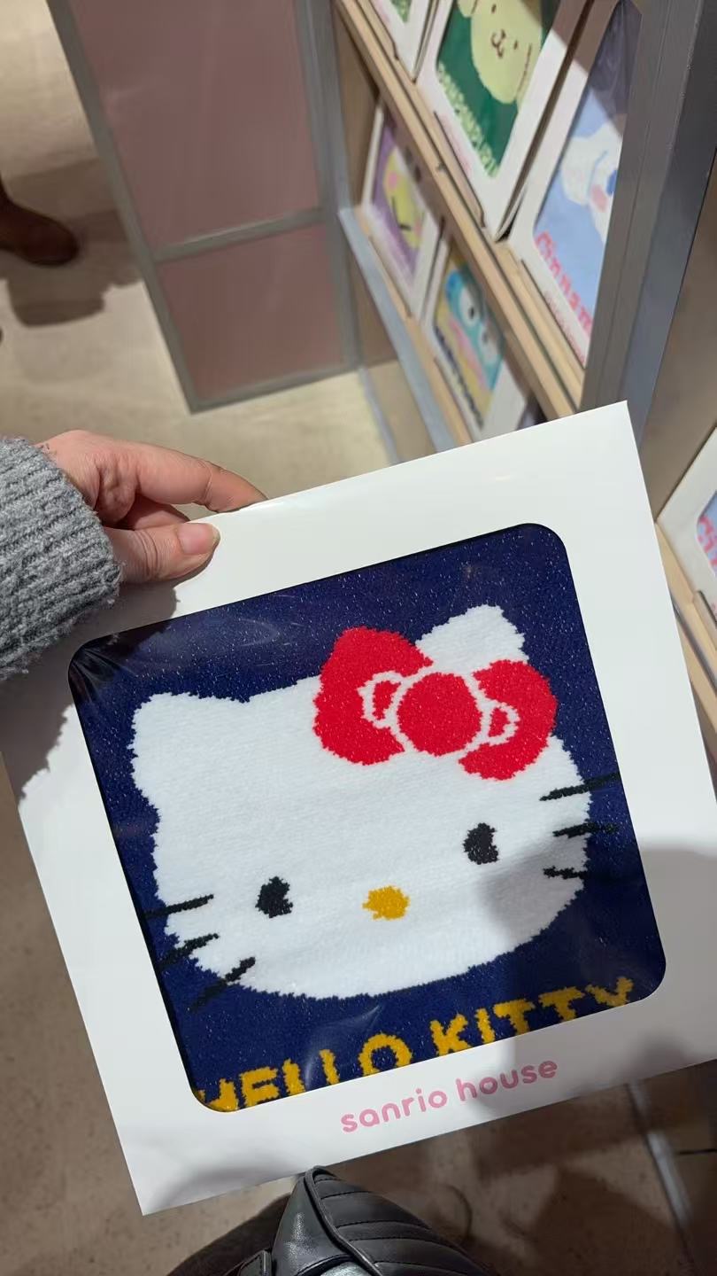 0316 三丽欧蓝色kt盒装毛巾 