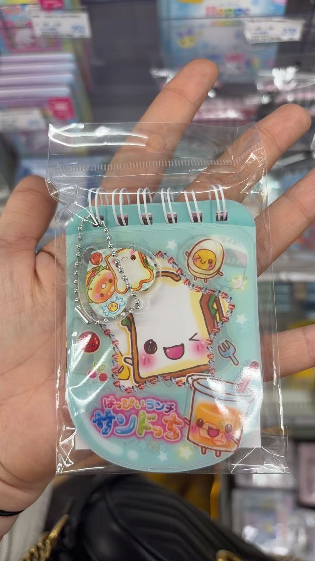 0318 折扣店 面包饮料小手机造型 本子