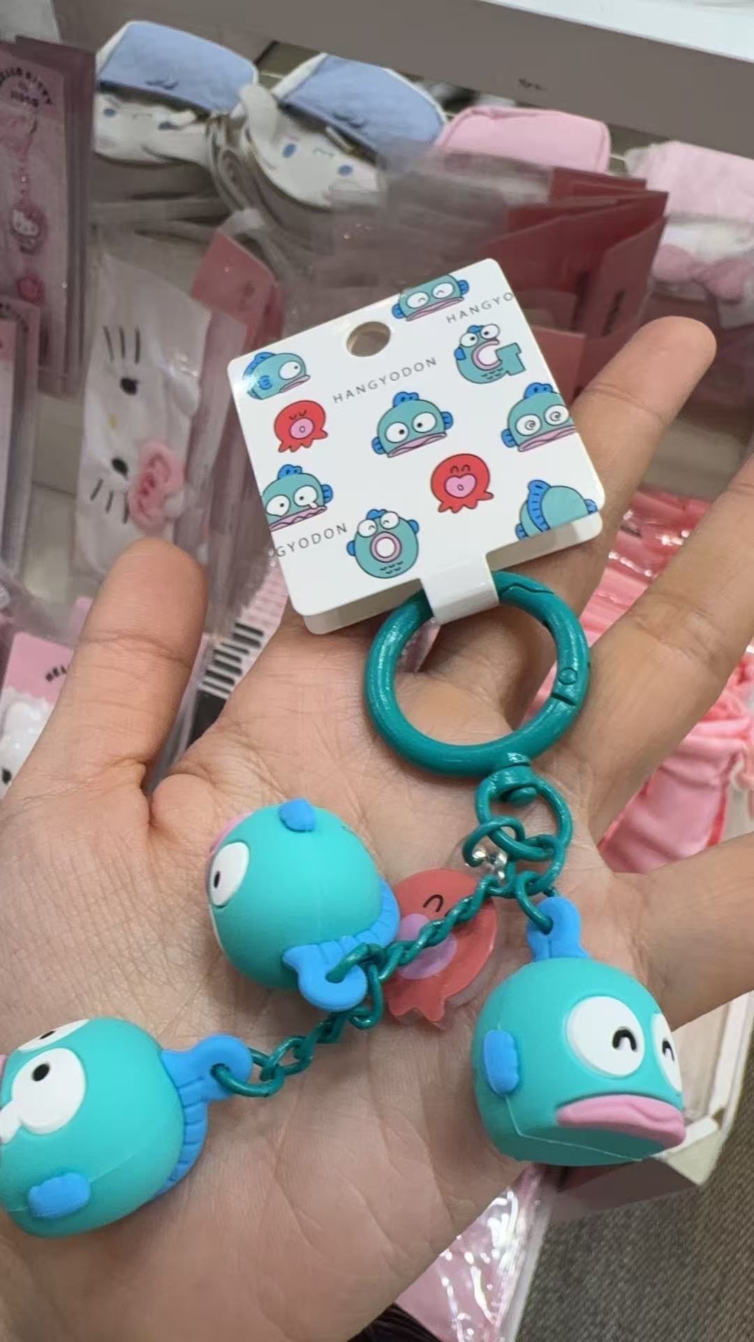 0319 三丽鸥 丑鱼硅胶钥匙扣挂件