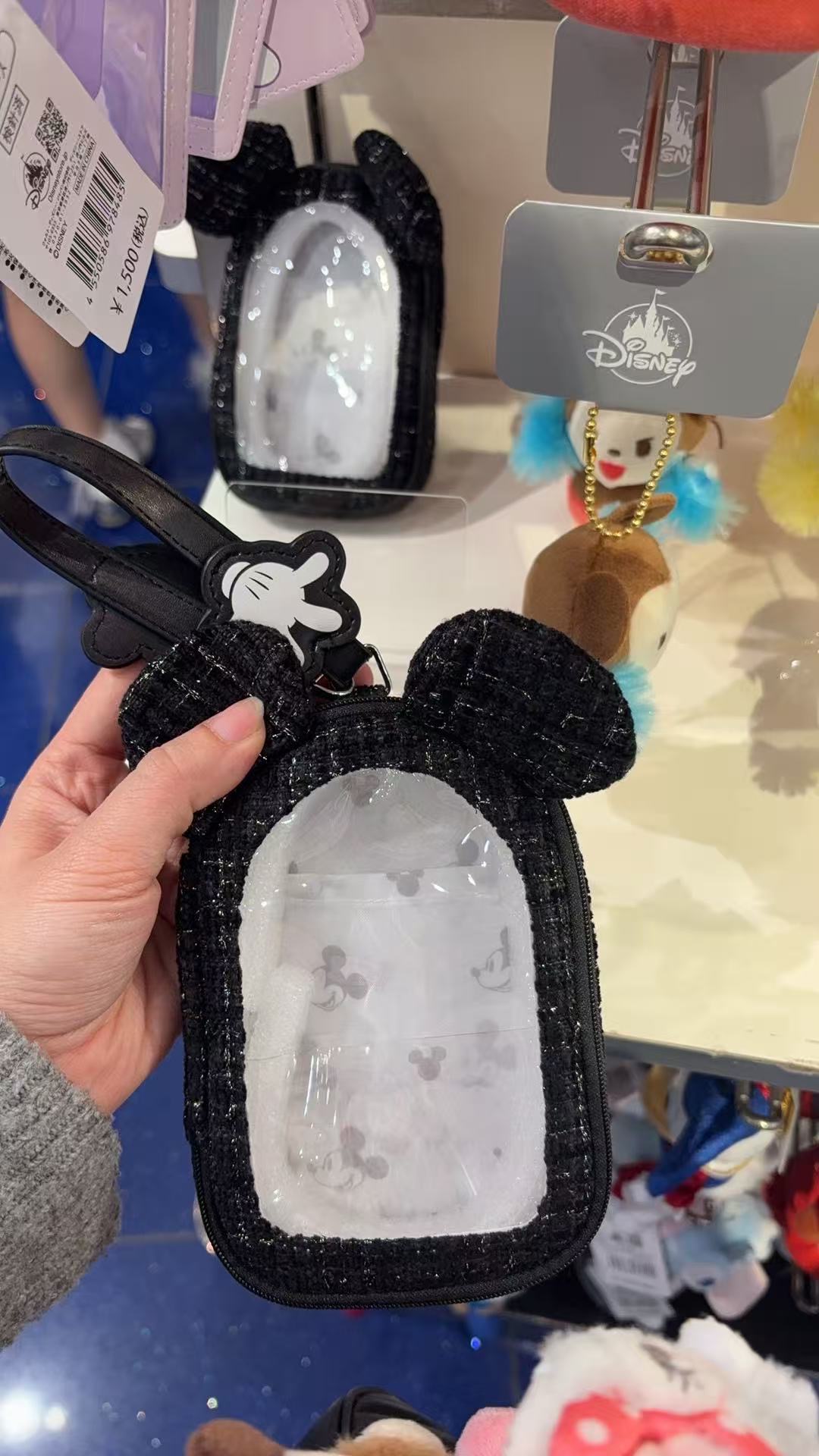 0322迪士尼米奇小香风痛包/挂件包7折5汇