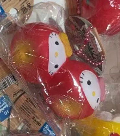 0401 三丽欧樱桃Kt 捏捏挂件