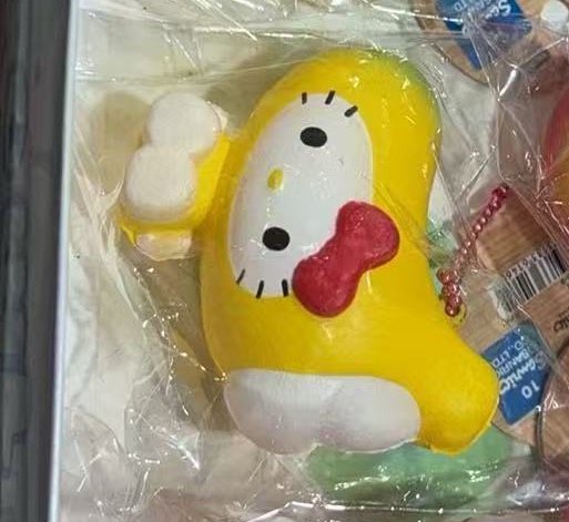 0401 三丽欧香蕉kt 捏捏挂件