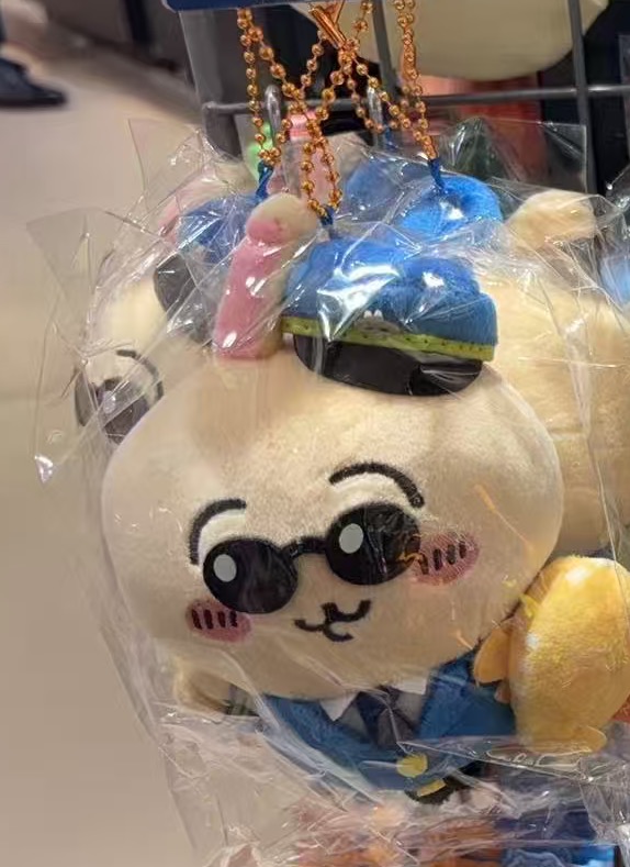 0402 CKw机长 乌萨奇 毛绒挂件 