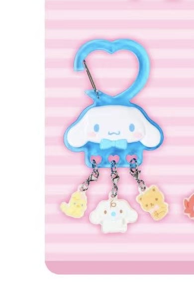 48汇0408 三丽鸥 玉桂狗爱心造型多挂位收纳挂钩