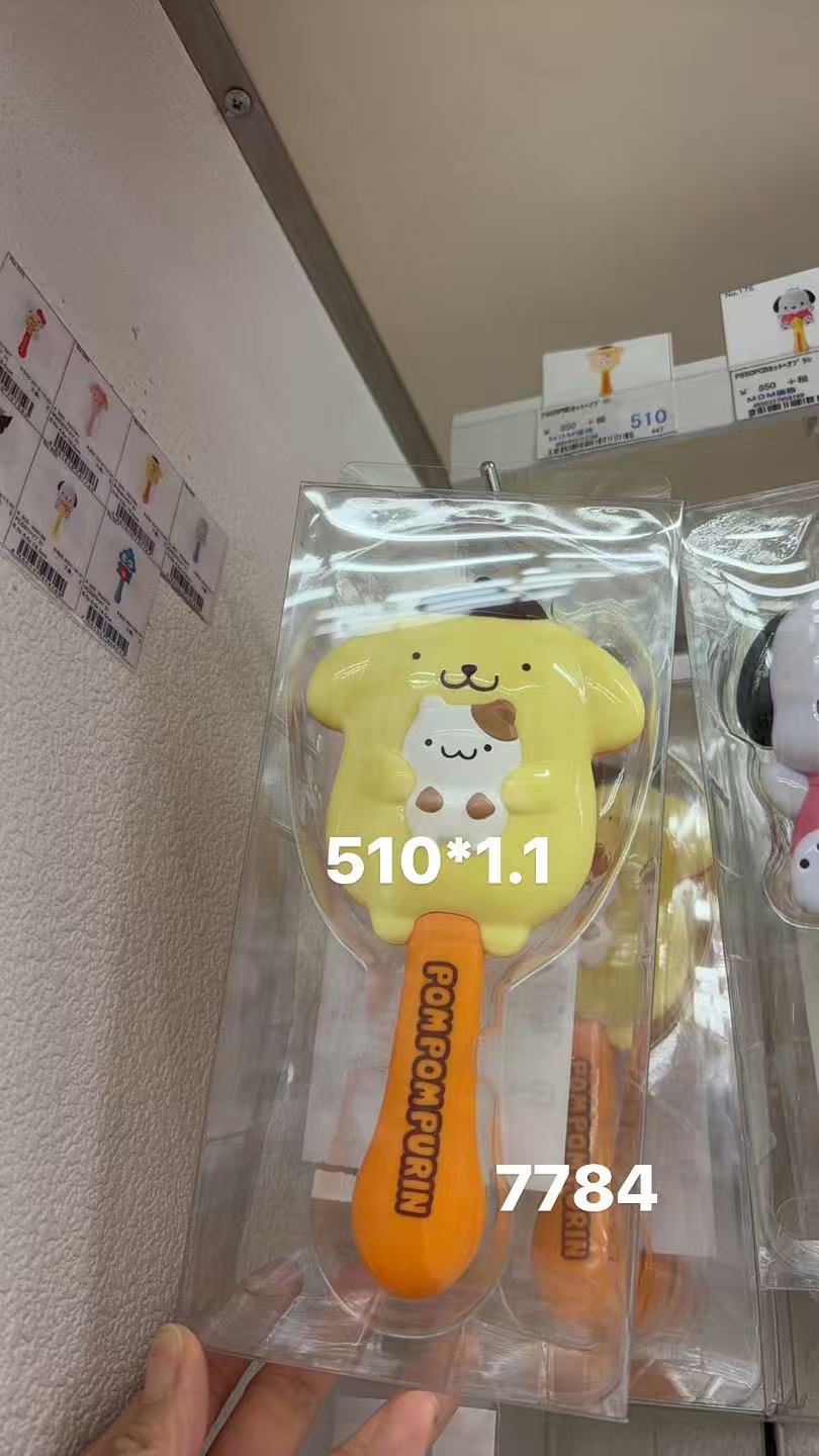 0407 折扣店 三丽鸥布丁狗 梳子
