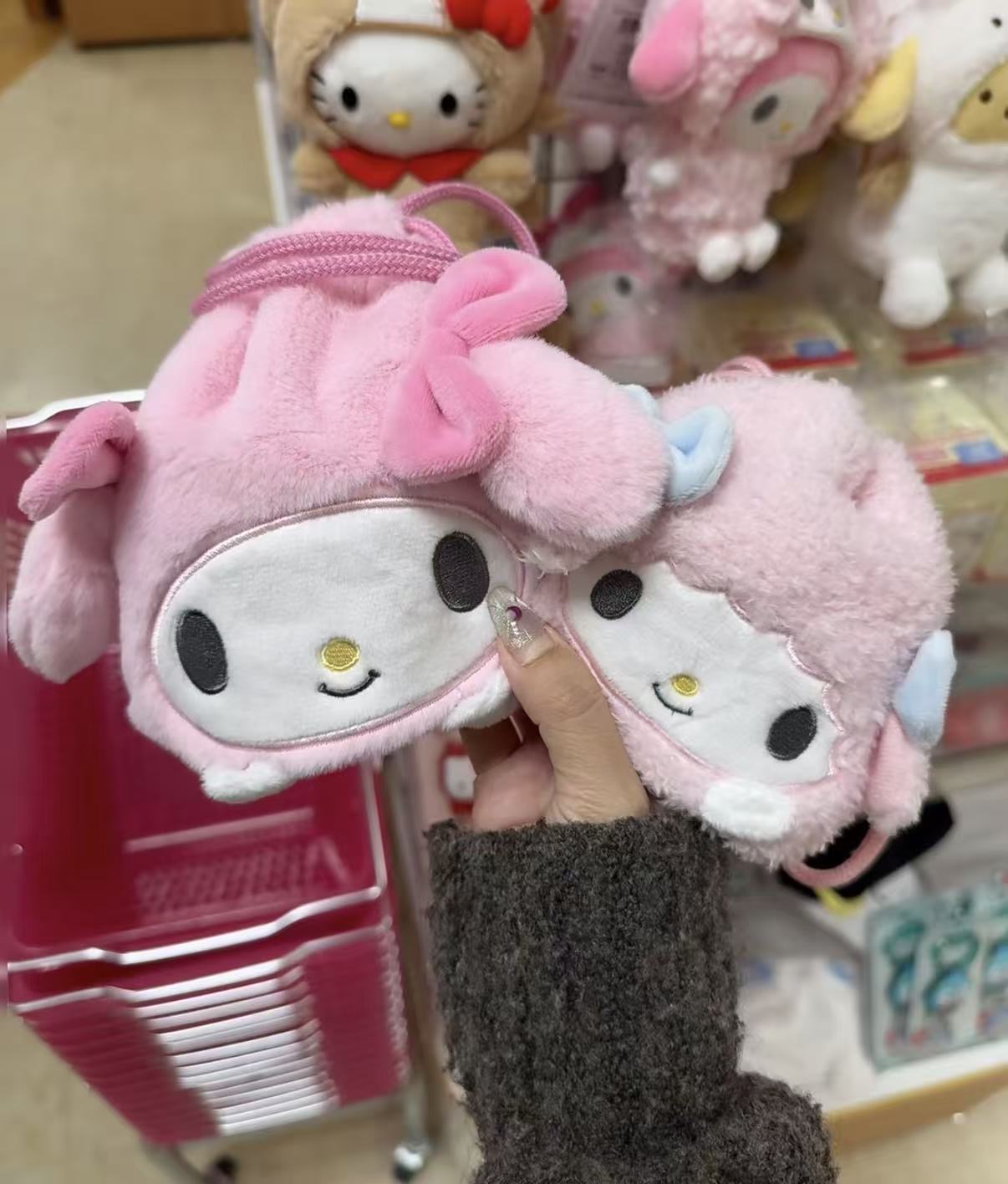 48汇0408三丽鸥美乐蒂和小羊主题毛绒束口袋（抽绳袋）