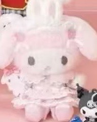 Jp5汇起接0513三丽鸥 美乐蒂毛绒挂件