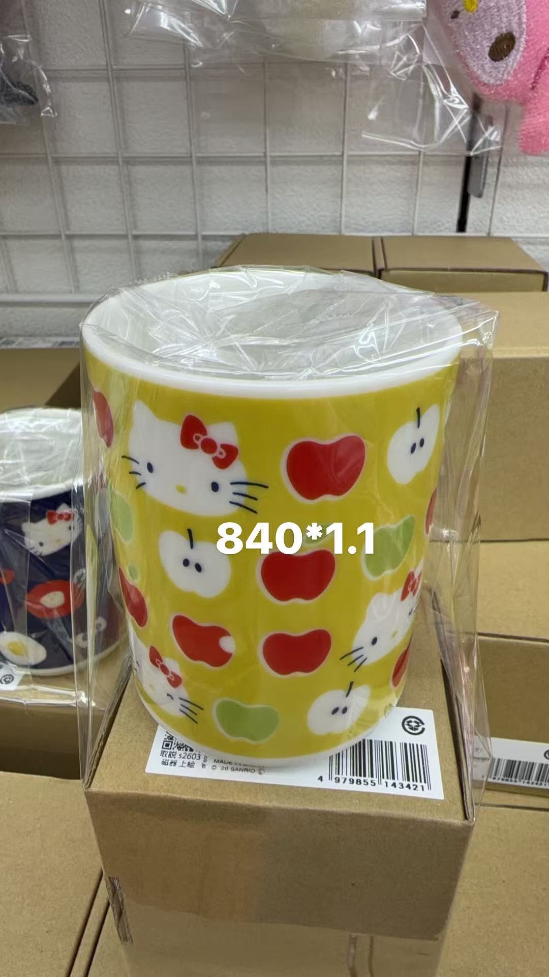 0414 折扣店  Hello Kitty 苹果主题陶瓷杯