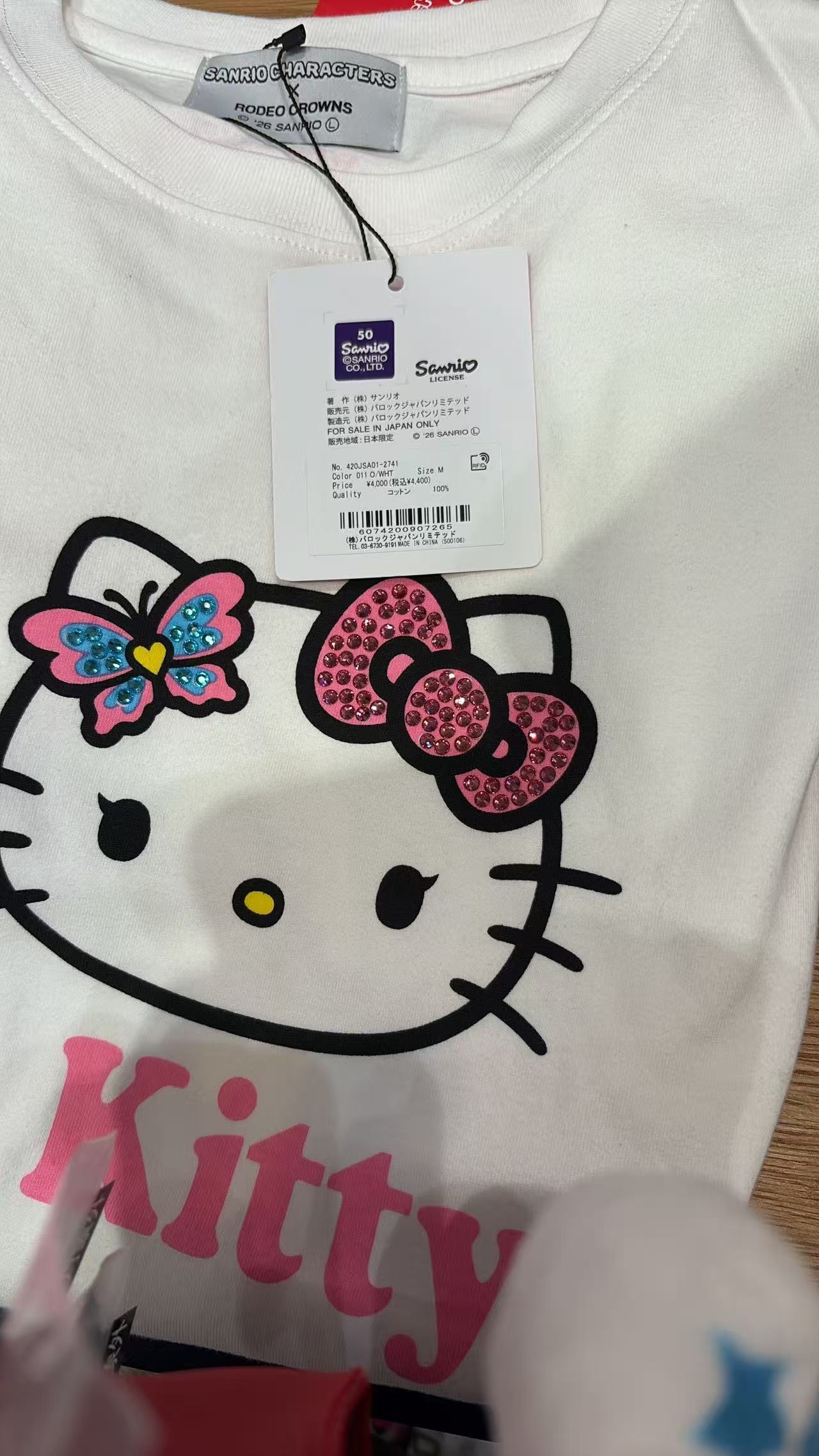 0429 三丽鸥联名系列的Hello Kitty白色T恤M码