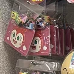 0512 折扣店 面包超人 红精灵粉色挂绳卡套