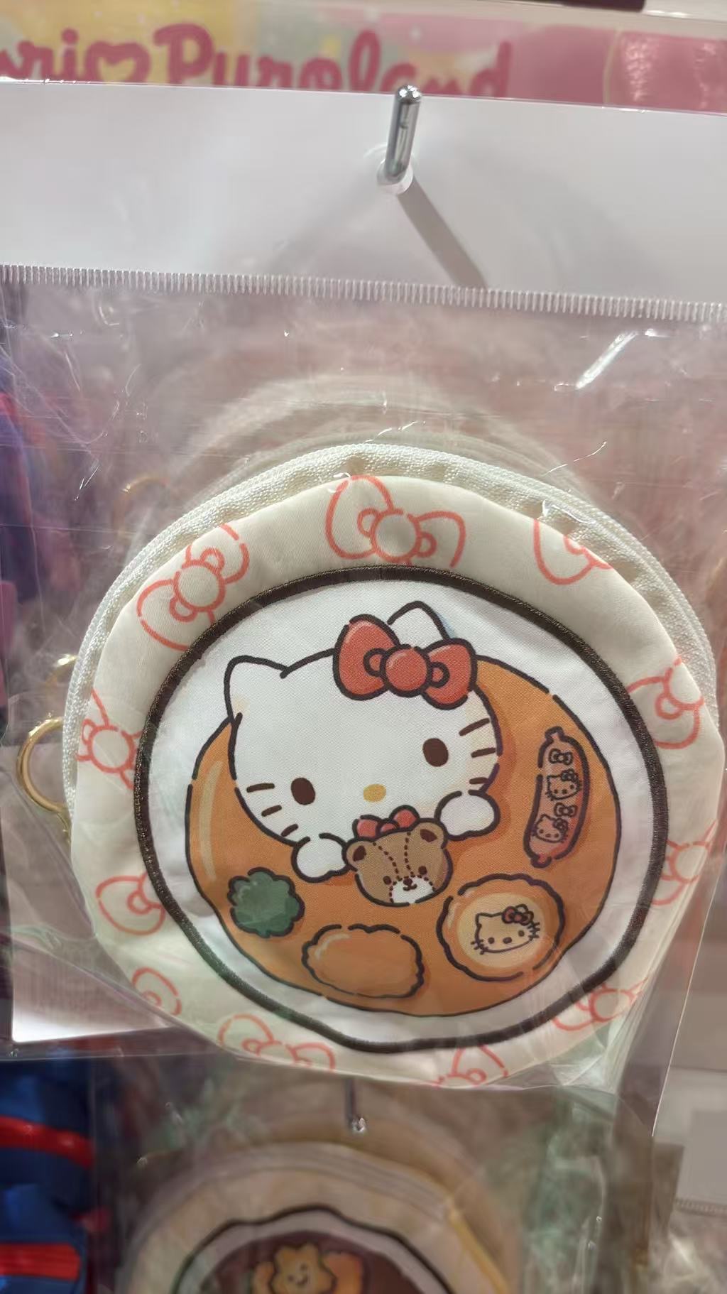 0515 三丽欧圆形 kt 食物图案 收纳包 