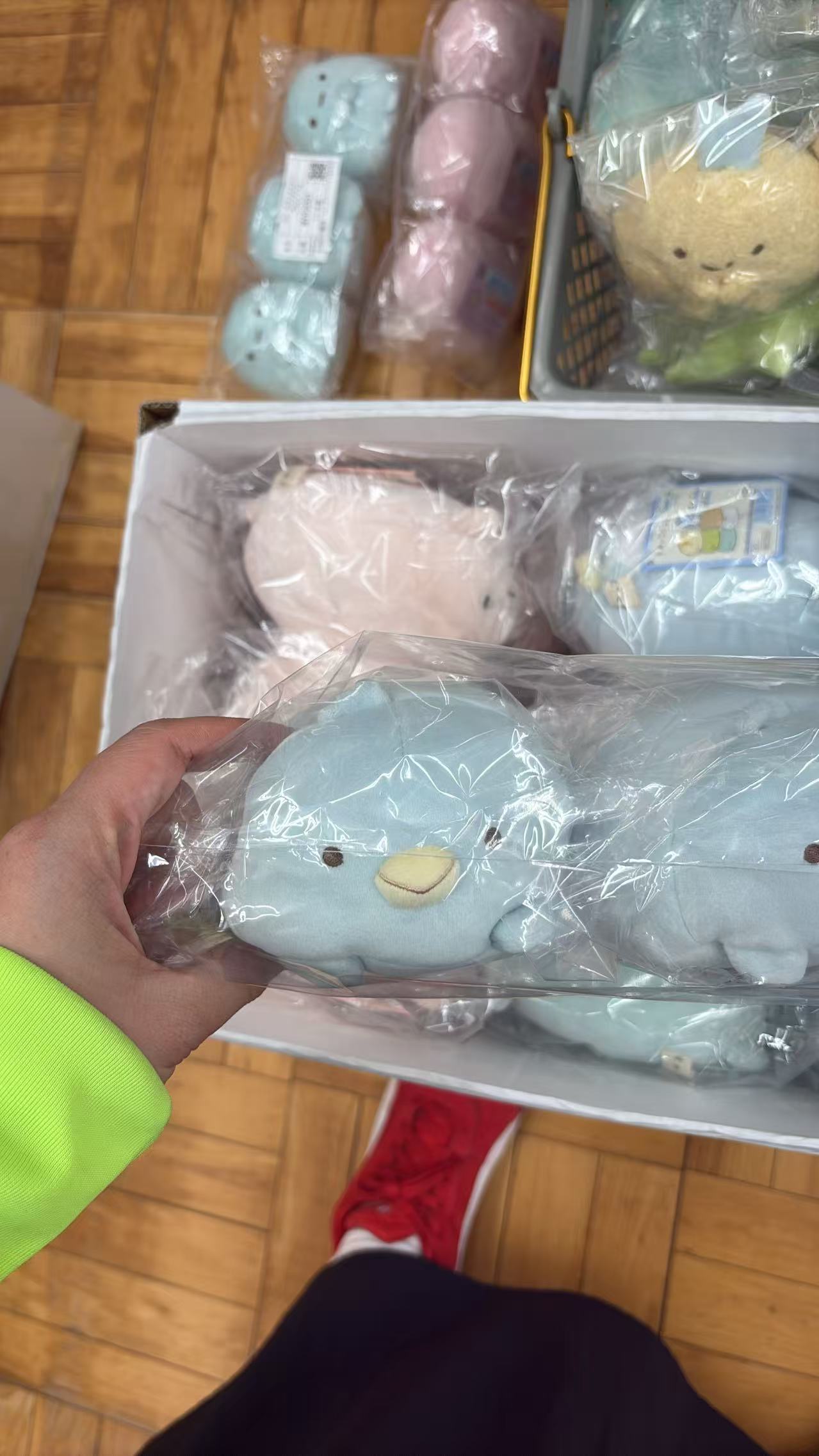 0518 折扣店 角落生物企鹅趴趴 毛绒玩偶