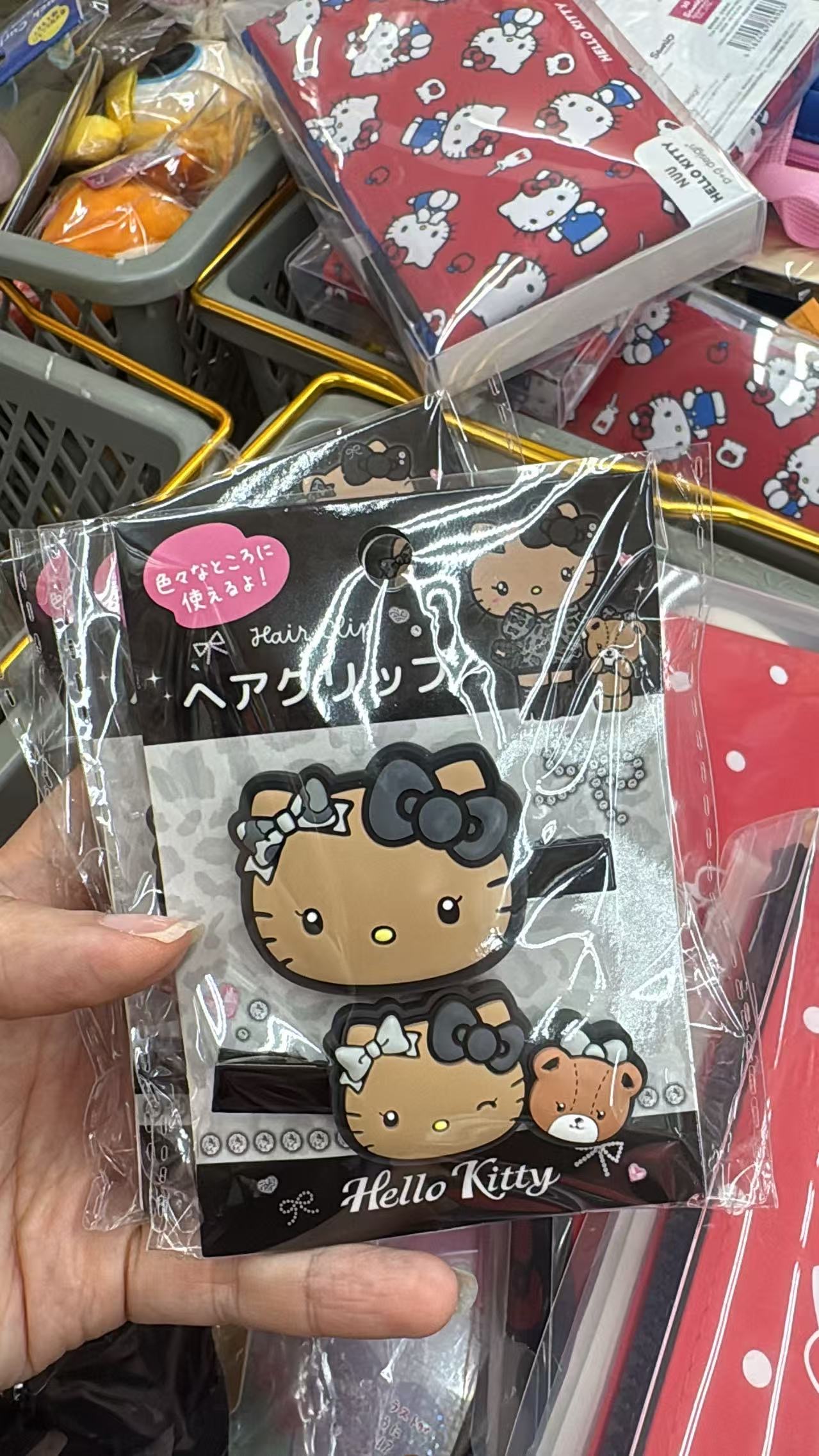 0525 折扣店 三丽欧黑皮kt 硅胶发夹 