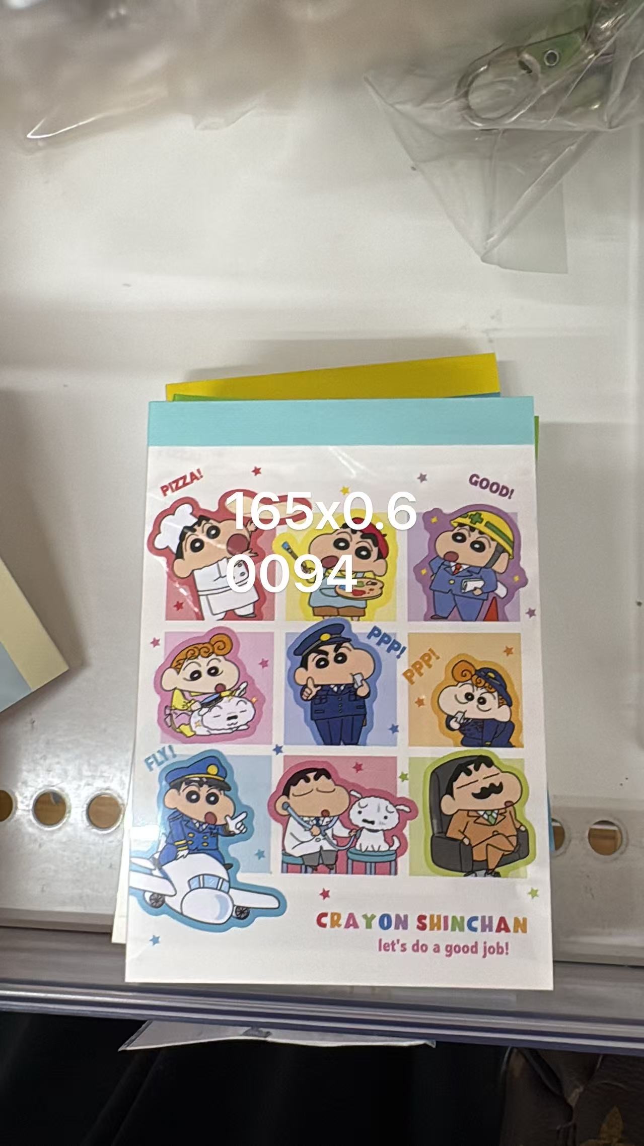 0525 折扣店 蜡笔小新9宫格小新飞机图案 便签本