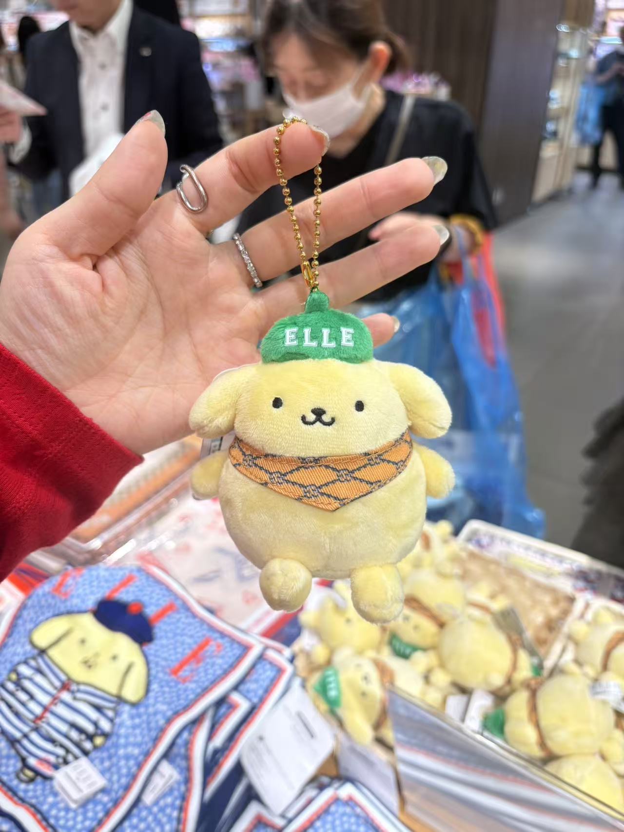 5汇0617 ELLE &times; 布丁狗（Pom Pom Purin）联名毛绒挂件