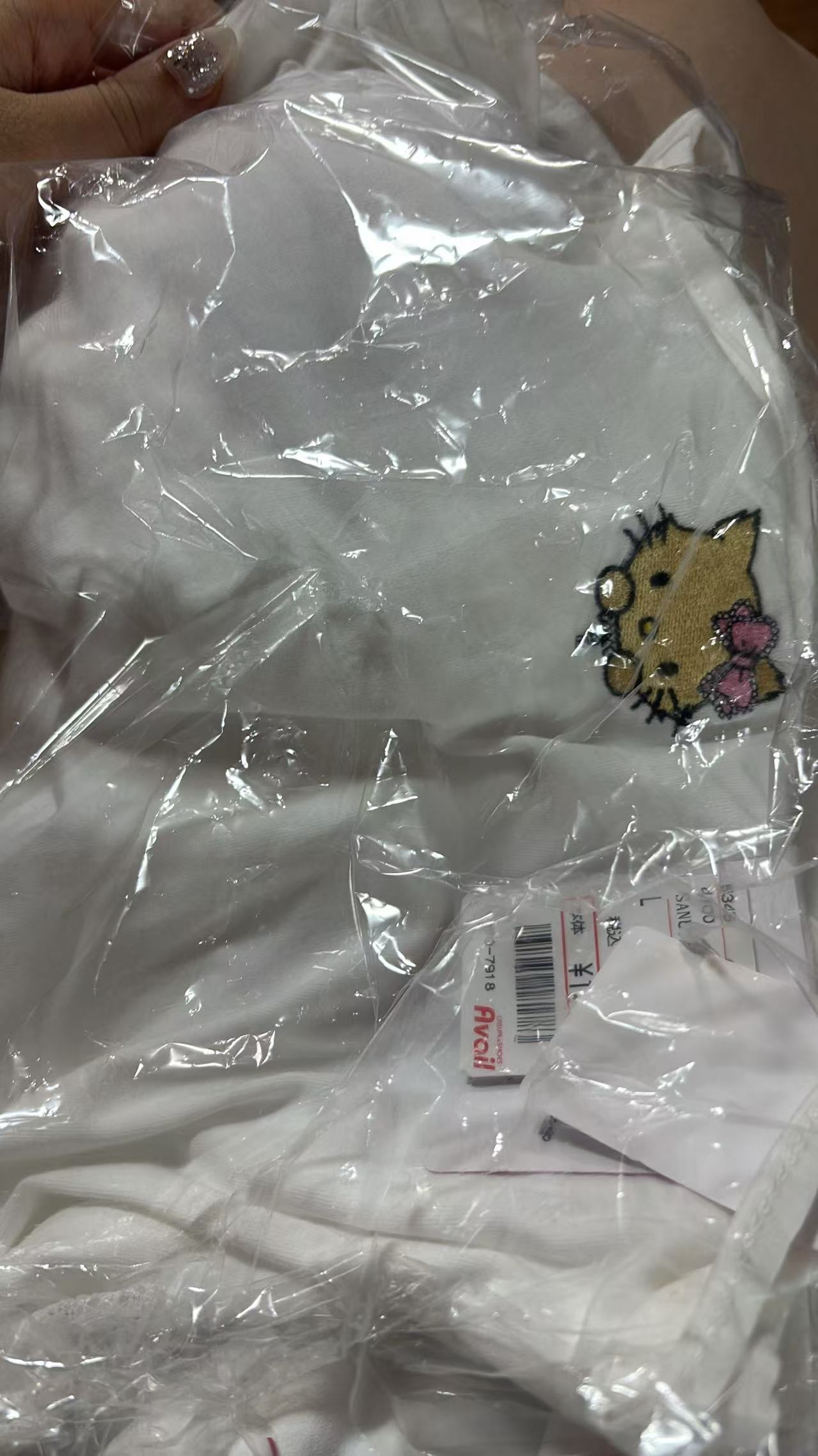 0701 三丽鸥 短袖 L码