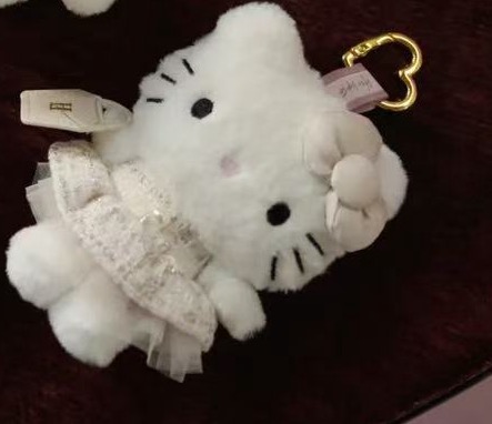 JP 48汇起 0820 三丽欧 毛绒挂件 白