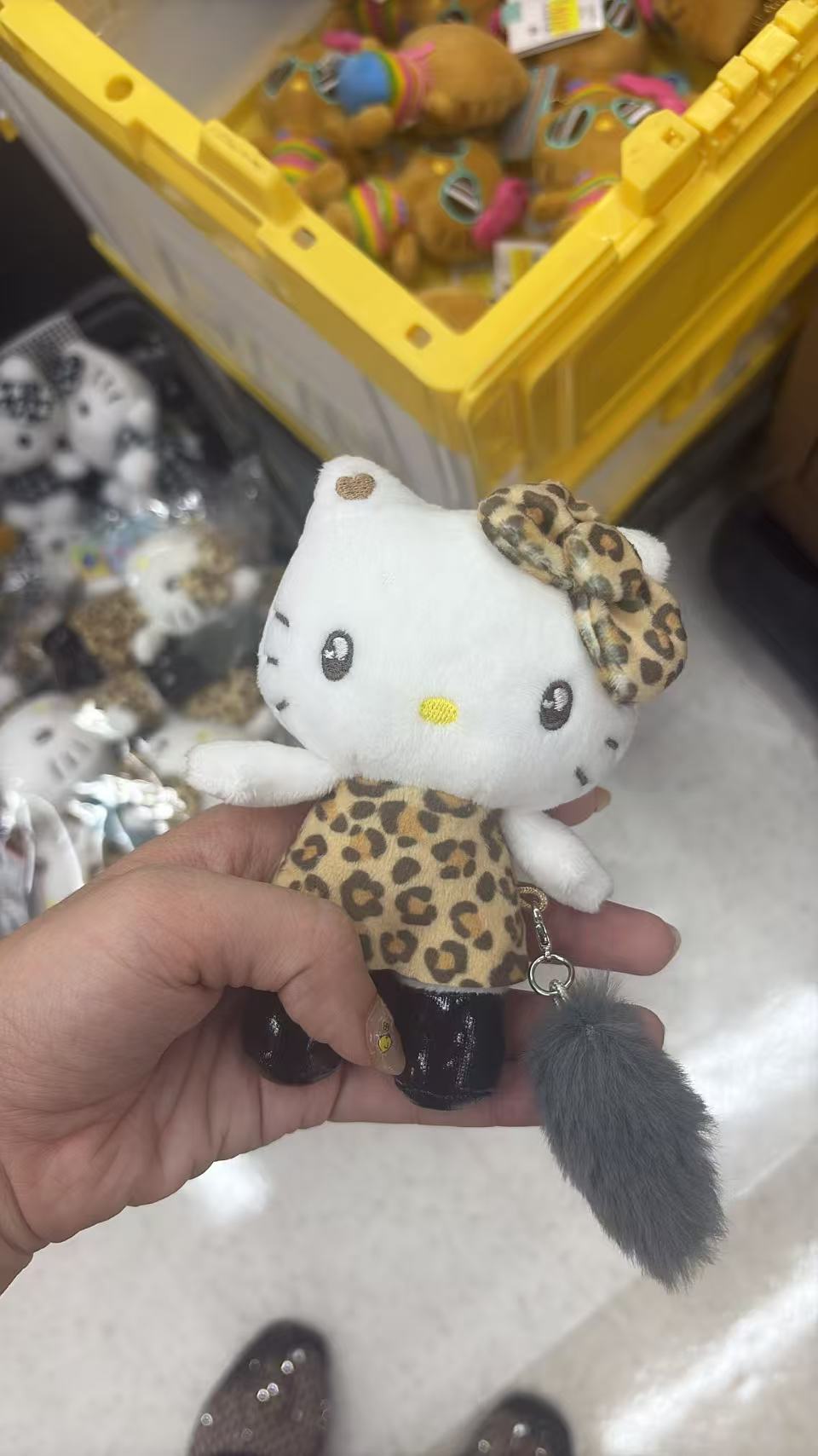 0821 特价 5汇 三丽欧 毛绒挂件 豹纹