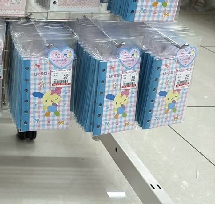 0829 三丽鸥 花小兔 内页本数量少拼手速