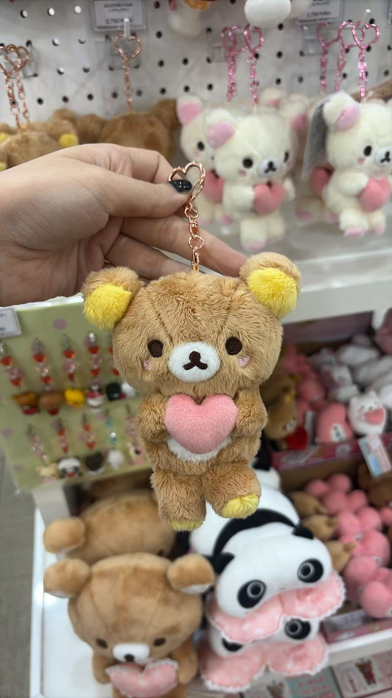 0901 48汇 轻松熊 抱爱心哥哥毛绒挂件