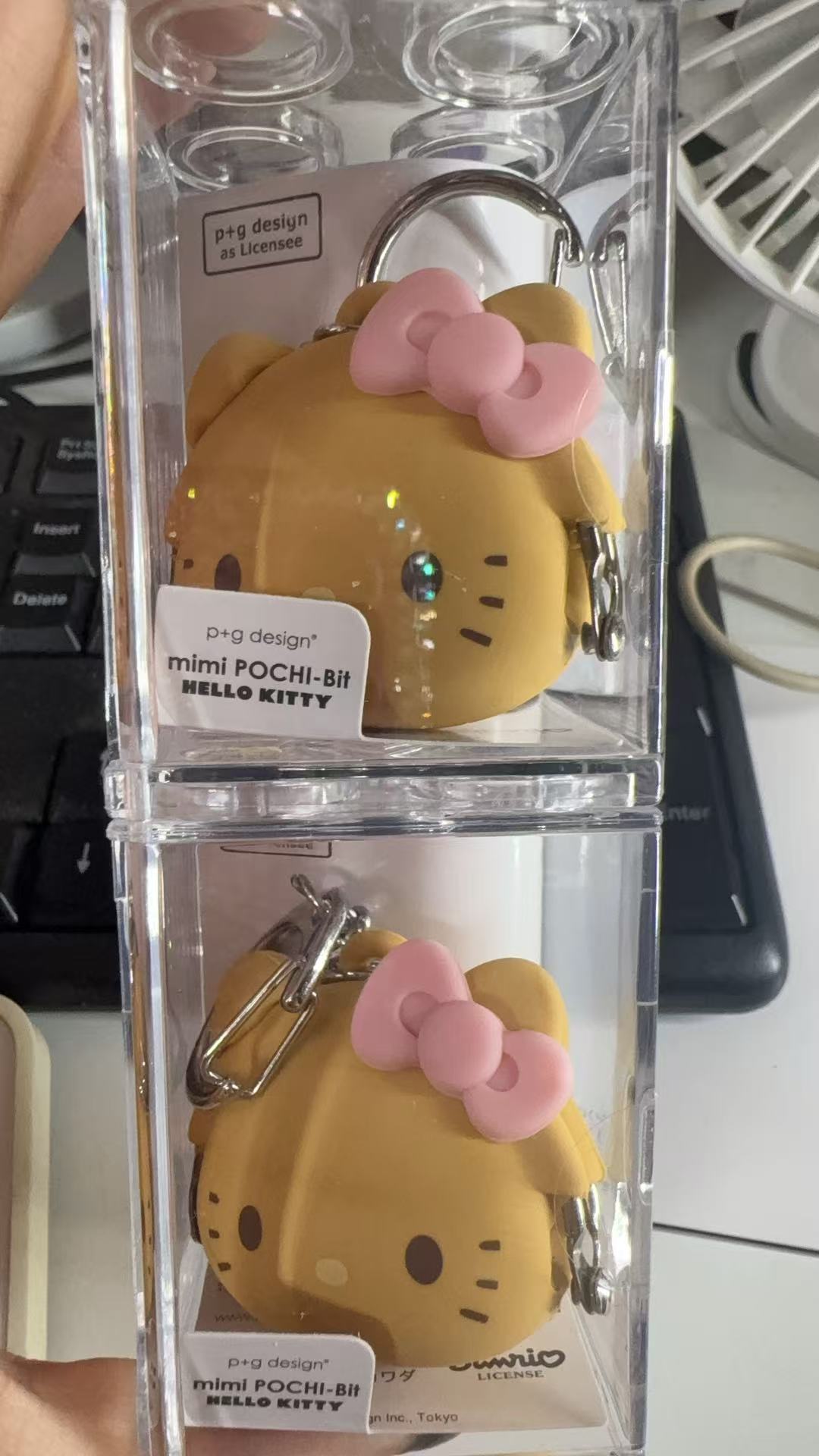 折扣店kt钥匙扣包