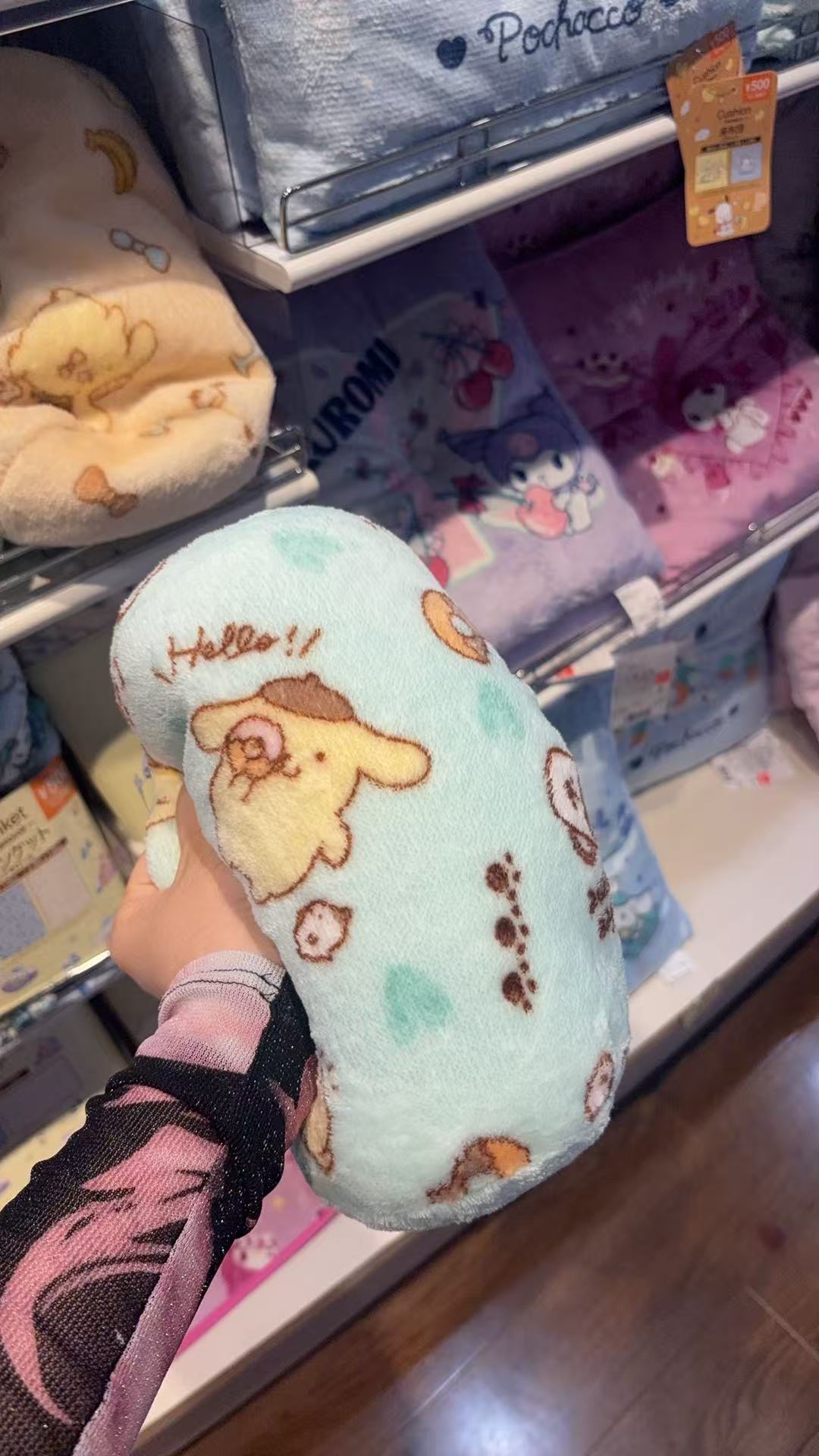 0911 百元店 三丽鸥 布丁狗绿色抱枕