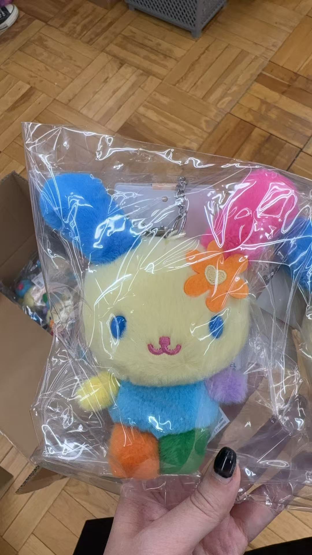 0918 折扣店  三丽欧 花小兔 毛绒挂件 铁扣 