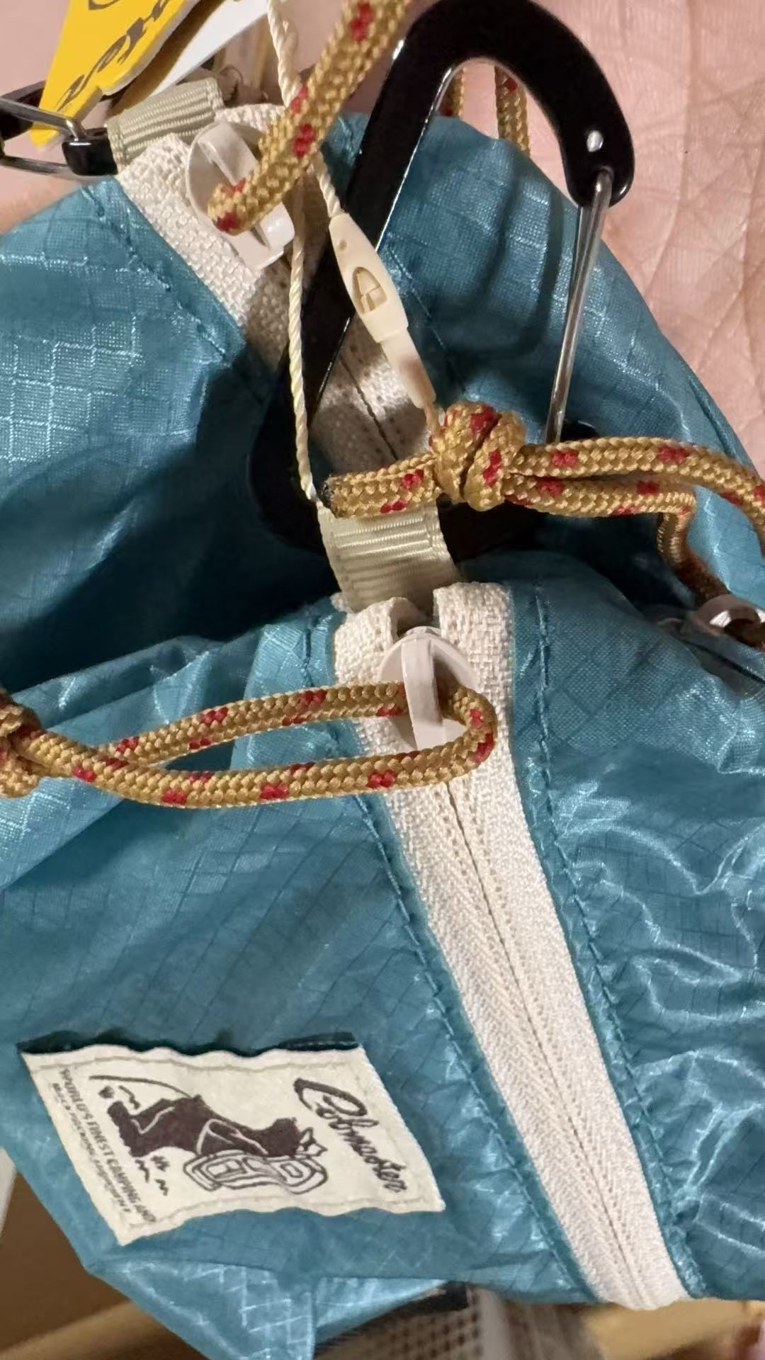 折扣店 黑熊 双拉链挂包蓝色