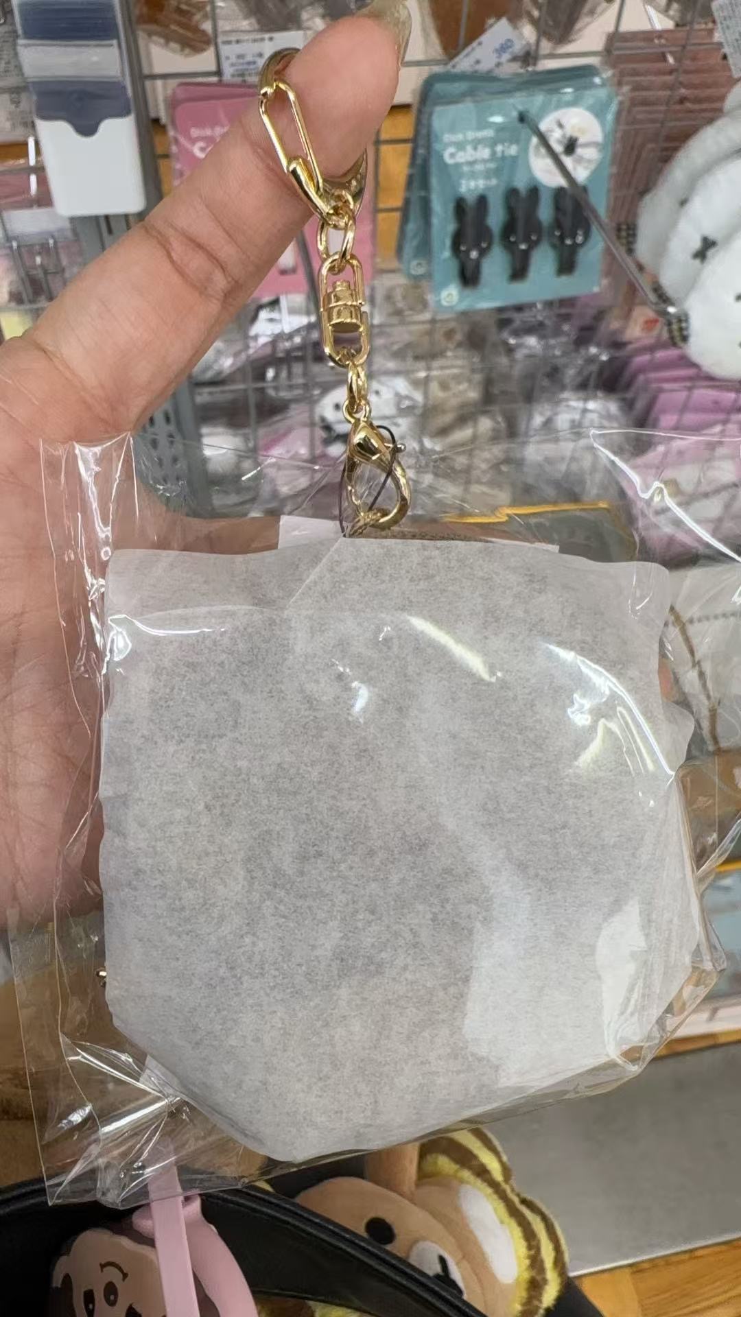 1001 折扣店 米菲棕色小包挂件