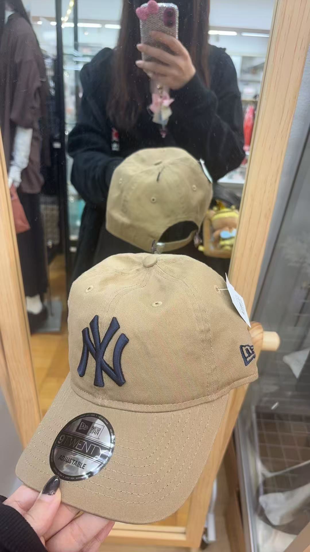 1001 折扣店 棕色 鸭舌帽