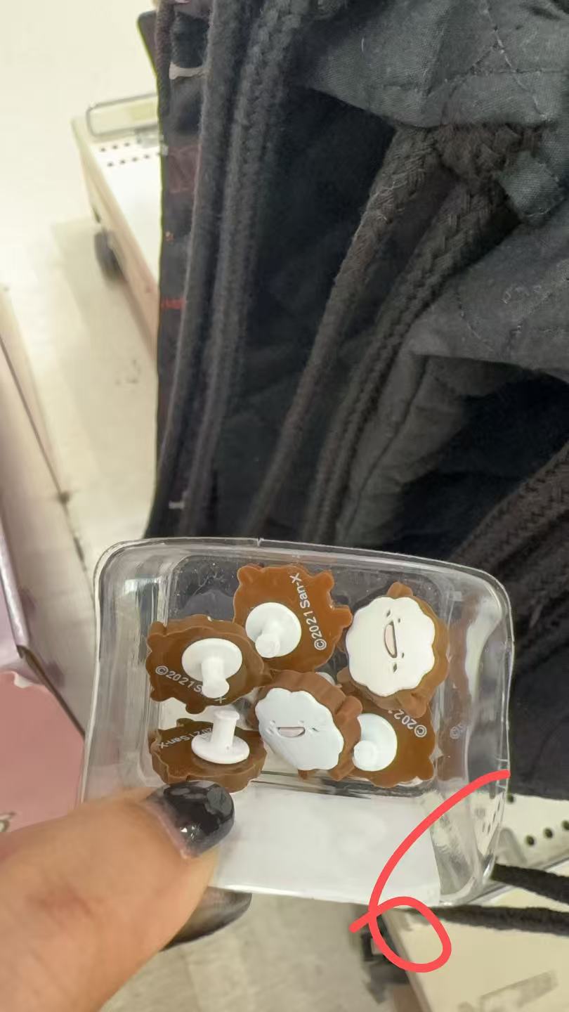1008 特价 角落生物 姓名牌 配件 白色笑脸 